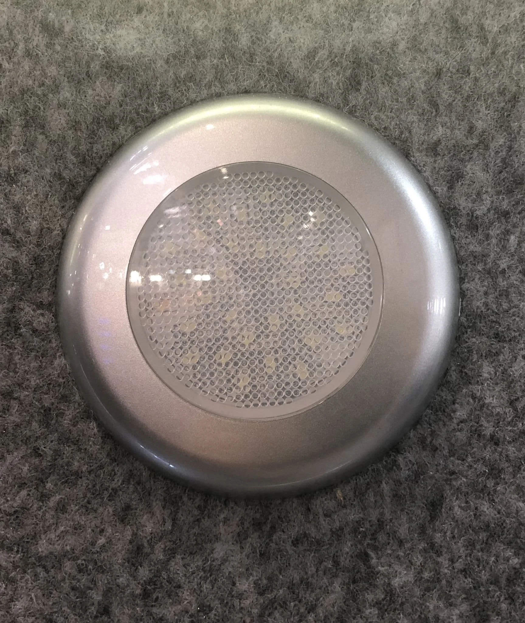 30 LED SLIM DOWN LIGHTNO SWITCH
