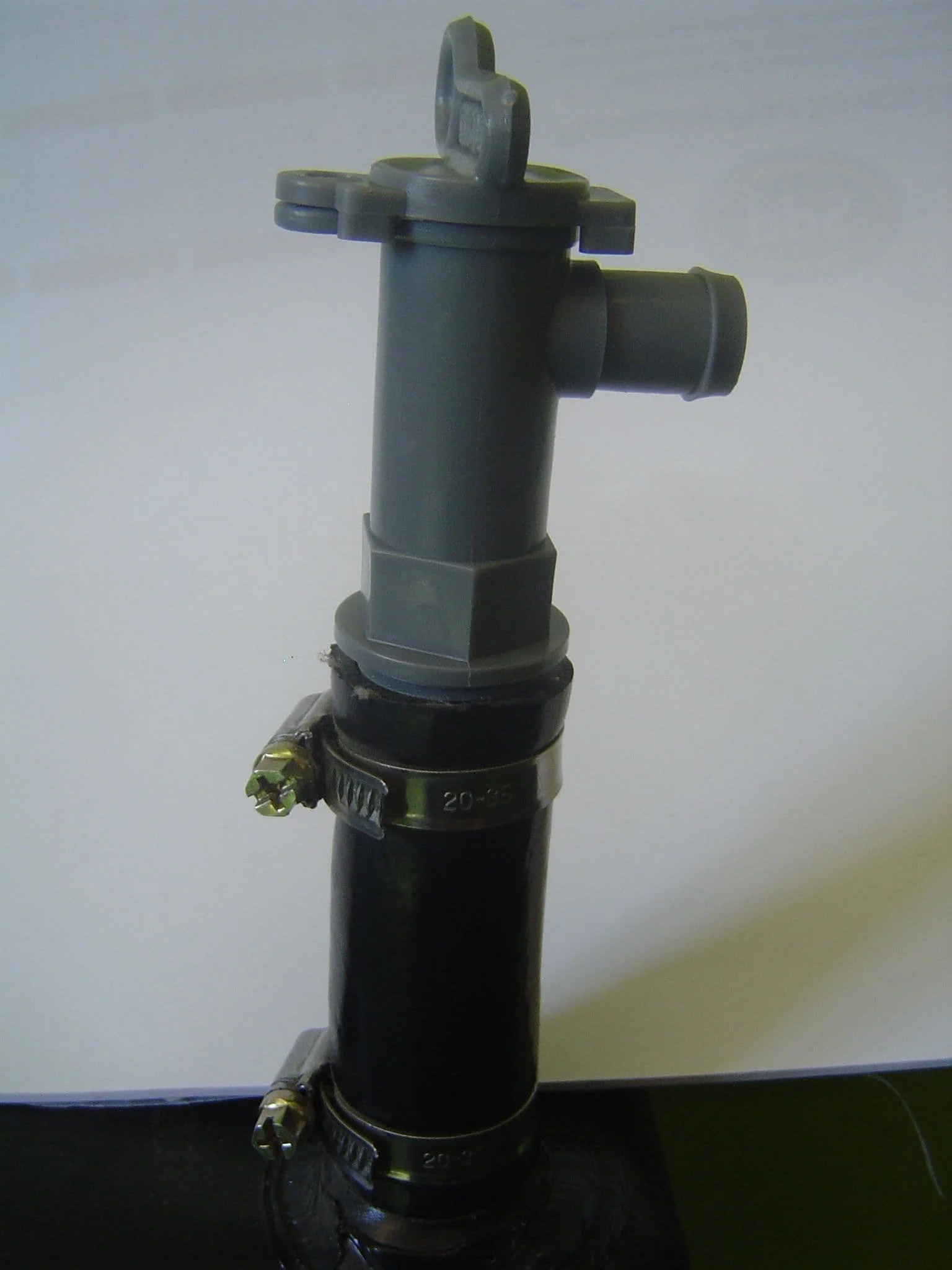 4" REMOTE TAP KIT GREY WASTE