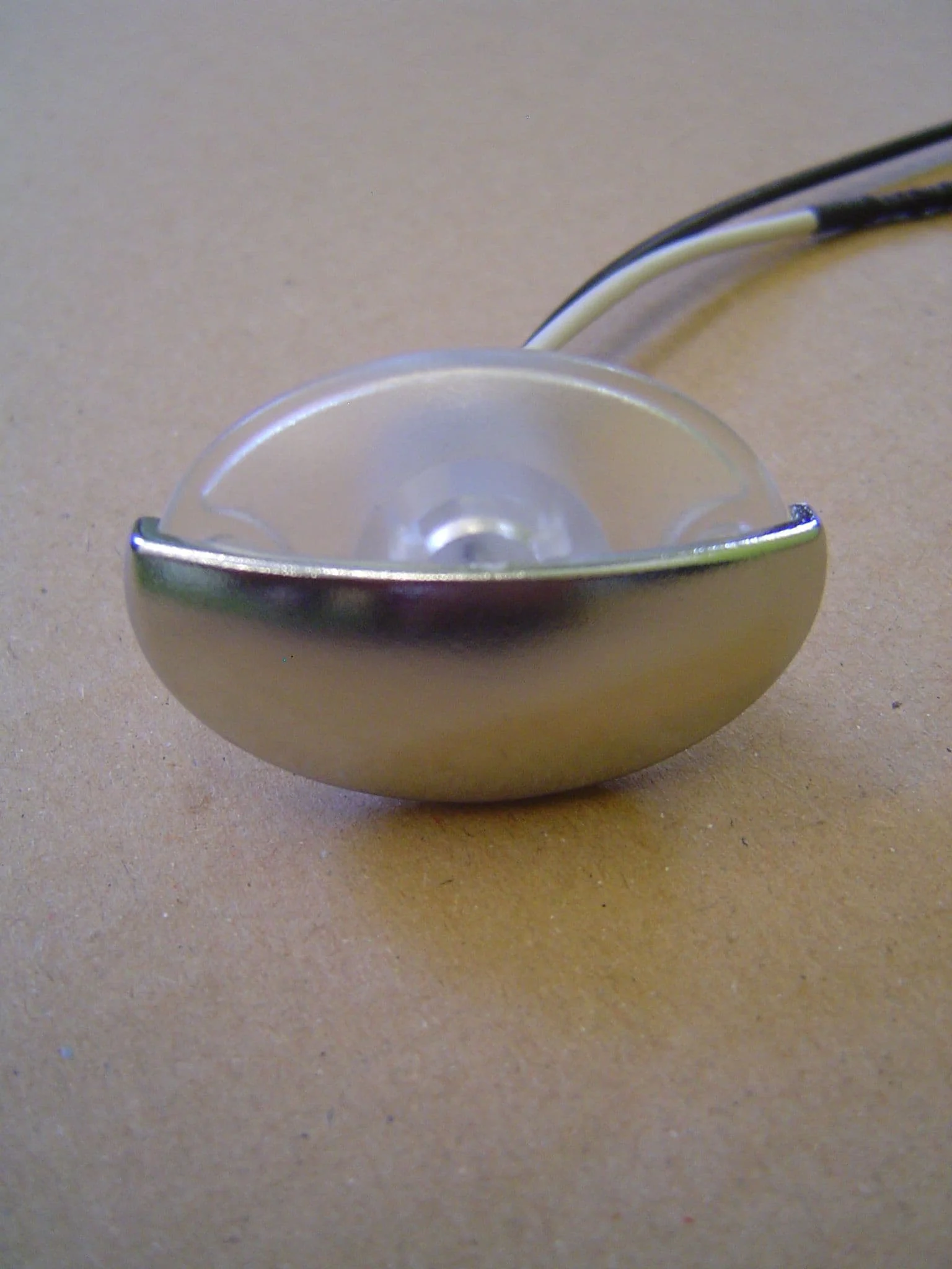 STEPLIGHT CHROME 1 LED NOSWITCH